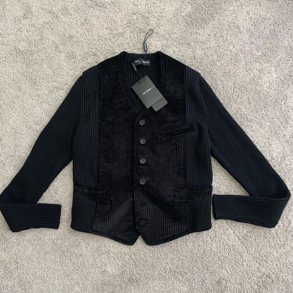 Dolce&gabbana man jacket new brand never used. Size M